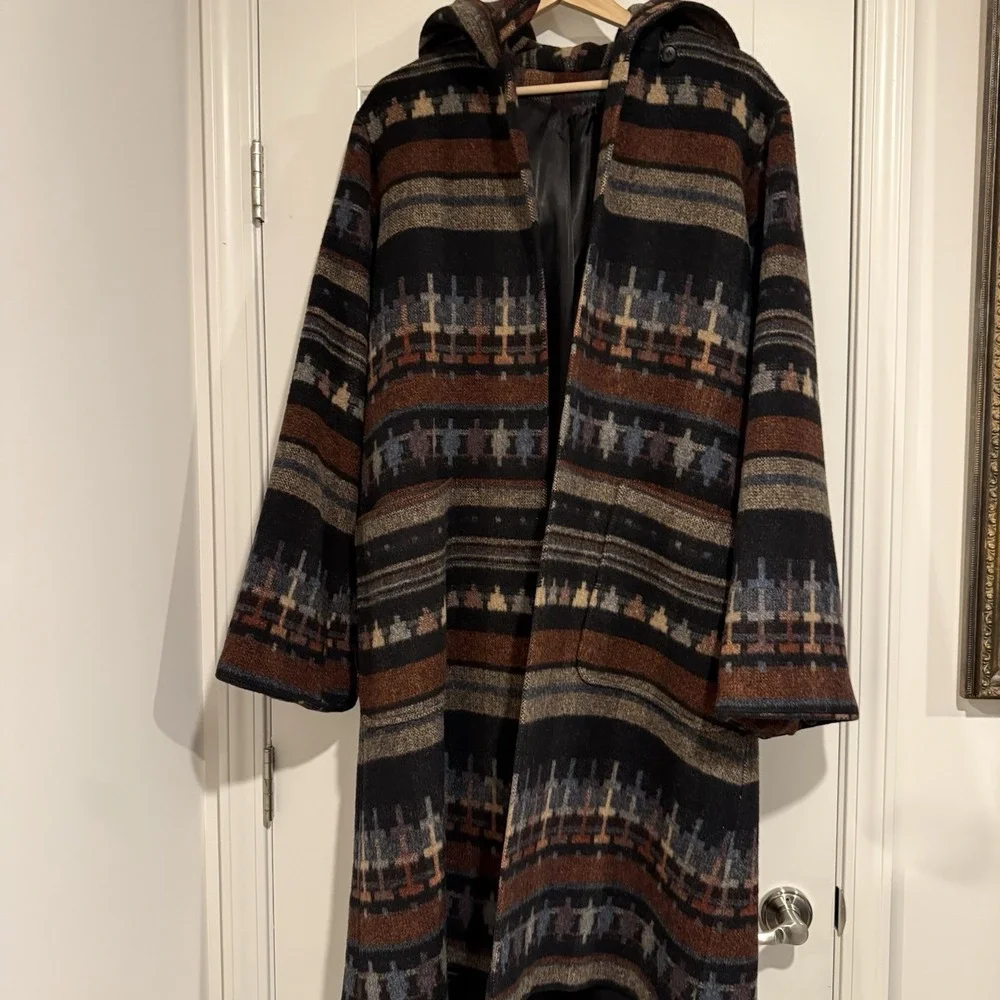 Vintage Luba Wool Coat Hood Size XL Union Made Aztec Heavy Navajo Missing Belt